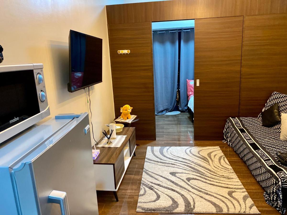 Penthouse Perfection Air Makati Apartment Manila Exterior photo