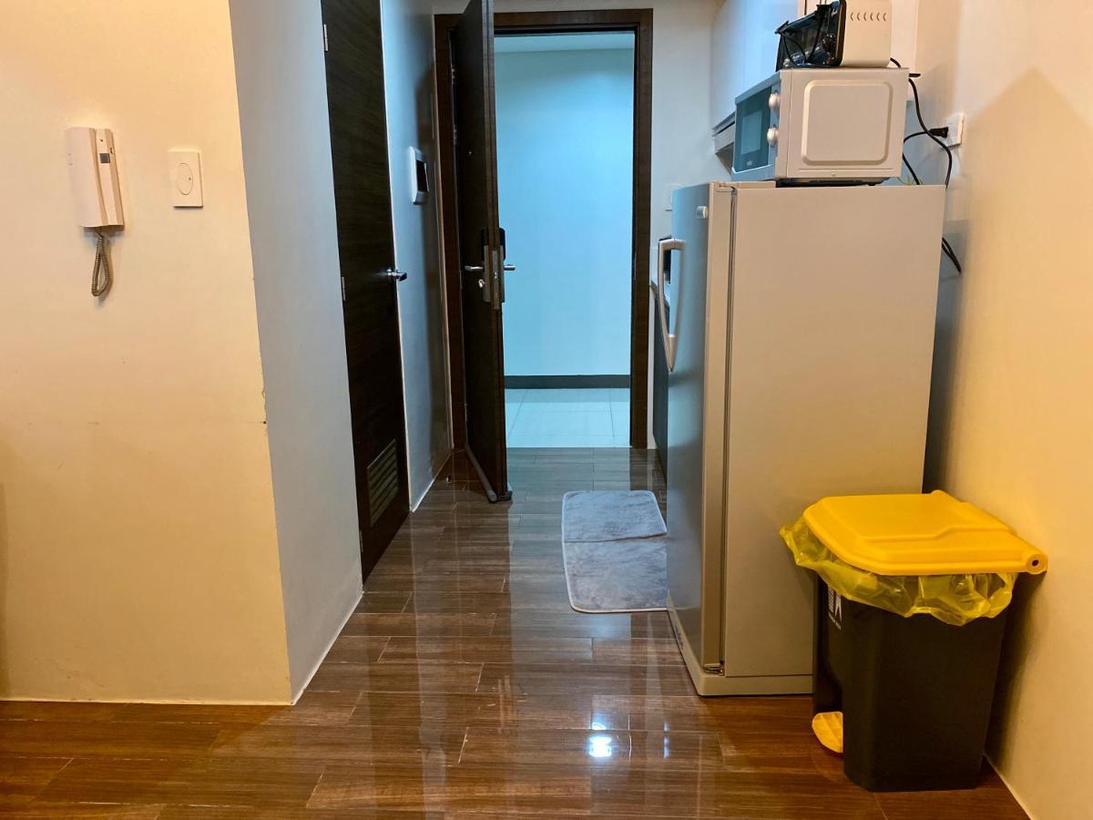 Penthouse Perfection Air Makati Apartment Manila Exterior photo