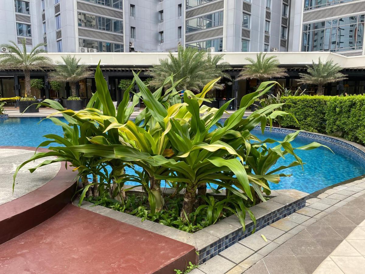 Penthouse Perfection Air Makati Apartment Manila Exterior photo