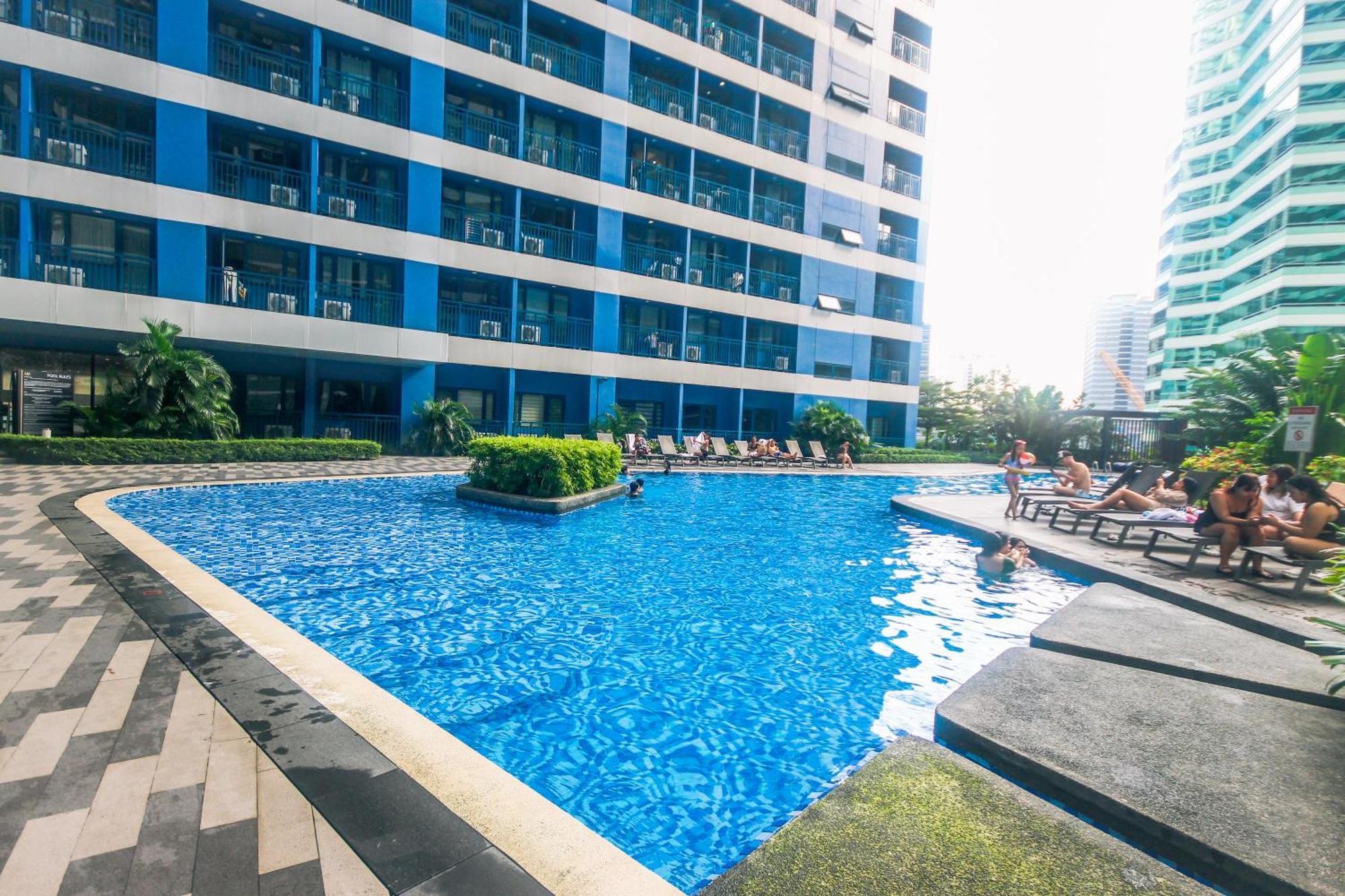 Penthouse Perfection Air Makati Apartment Manila Exterior photo